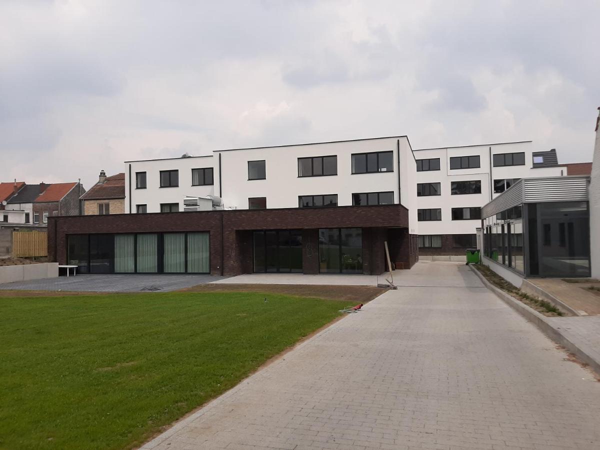 Zorghotel Prinsenhof Ронсе Экстерьер фото